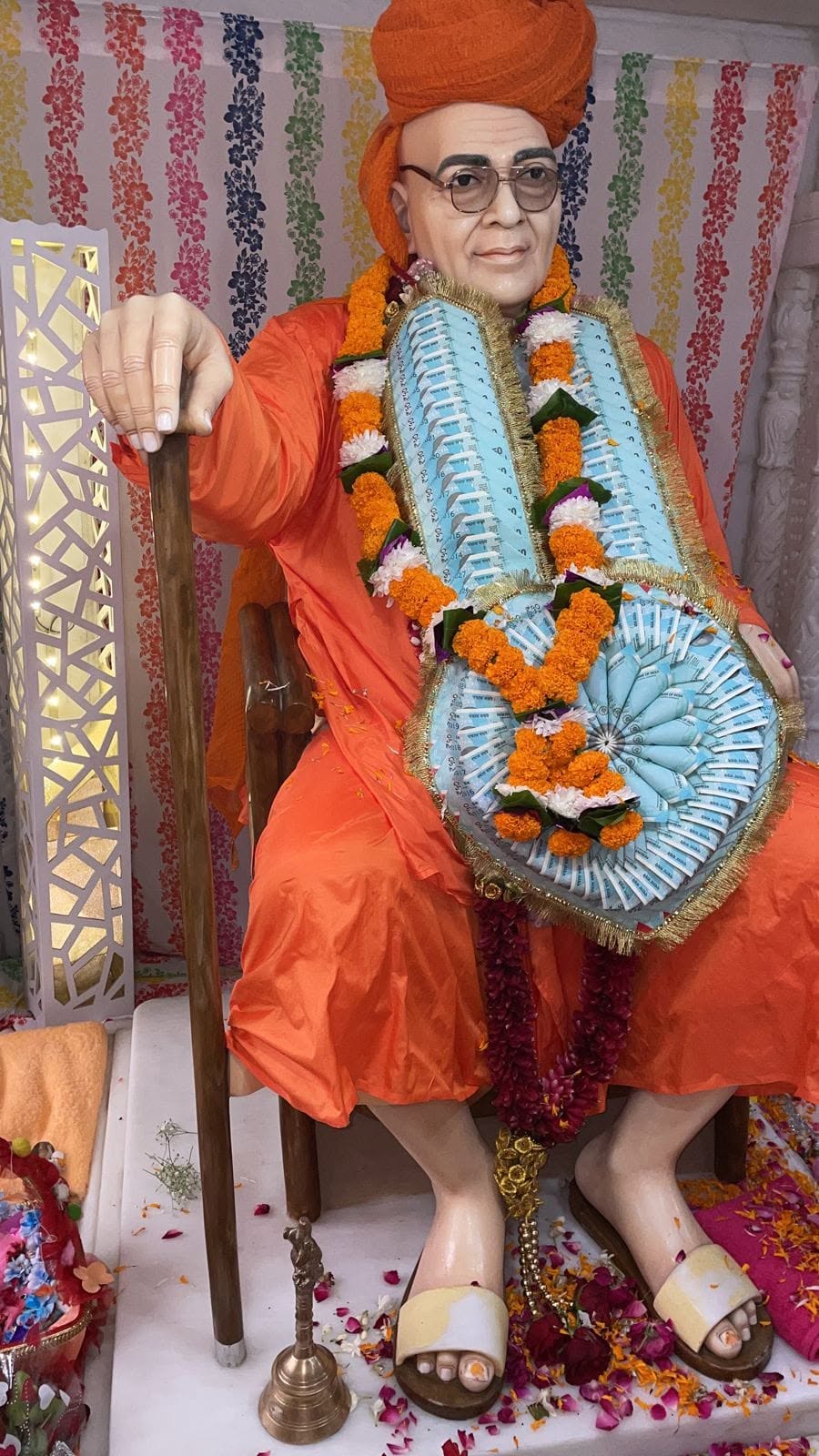 Nakur Wale Baba Ji — sacred moment at the Nakur ashram