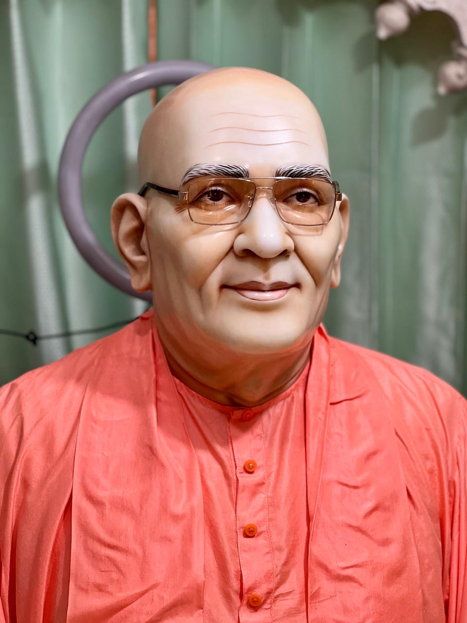 Nakur Wale Baba Ji — sacred moment at the Nakur ashram
