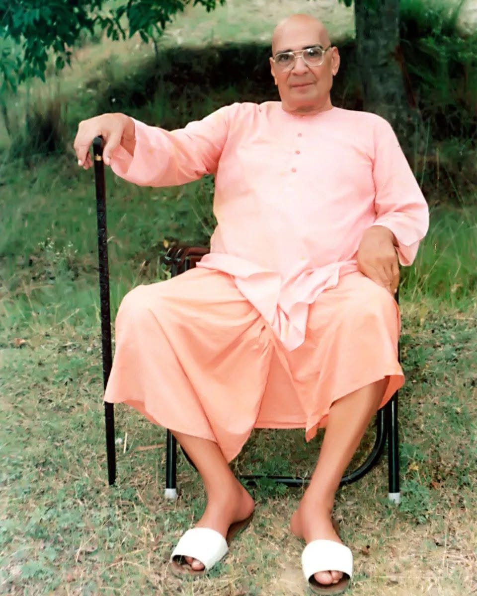 Nakur Wale Baba Ji — sacred moment at the Nakur ashram